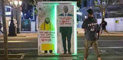 TvBoy, Davide e Golia, installazioe pubblica, Tecnica mista in Spray e Acrilico su arredo urbano, Barcellona all’angolo tra la Paseo de Gracia e Plaza de Catalunya. -Non si è mai troppo piccoli per cambiare il mondo-, recita il cartello tenuto in mano dall’attivista Greta Thunberg nell’opera. Il presidente Usa, invece, regge un cartello con su scritto: -Non si è mai troppo grandi per cambiare il proprio pensiero-. TvBoy, Davide e Golia, installazioe pubblica, Tecnica mista in Spray e Acrilico su arredo urbano, Barcellona all’angolo tra la Paseo de Gracia e Plaza de Catalunya. -Non si è mai troppo piccoli per cambiare il mondo-, recita il cartello tenuto in mano dall’attivista Greta Thunberg nell’opera. Il presidente Usa, invece, regge un cartello con su scritto: -Non si è mai troppo grandi per cambiare il proprio pensiero-.